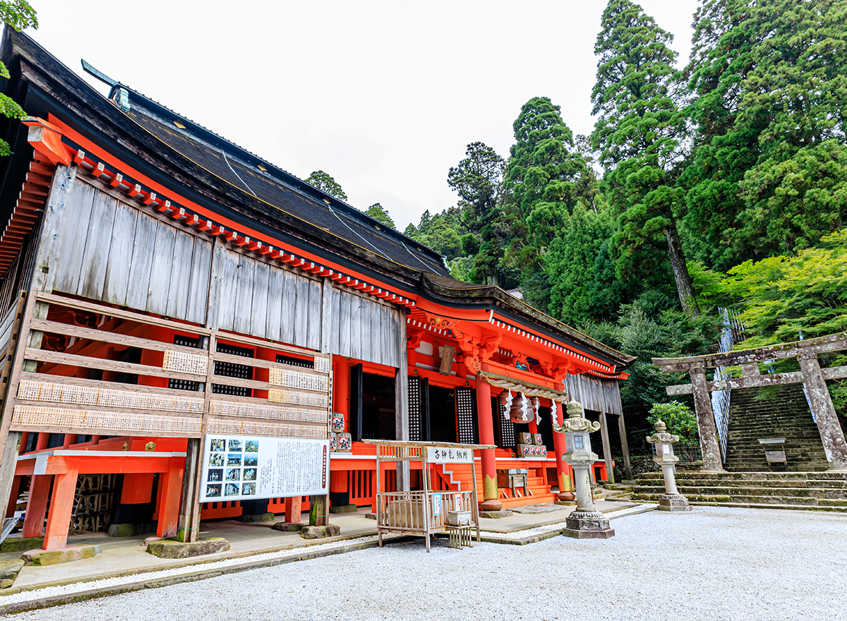 英彦山神宮の鳥居の画像