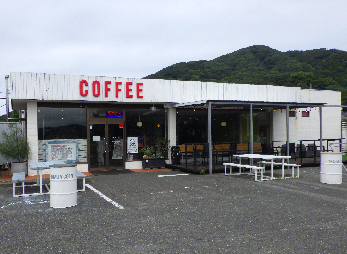 THALIA COFFEE ROASTERS　店舗外観