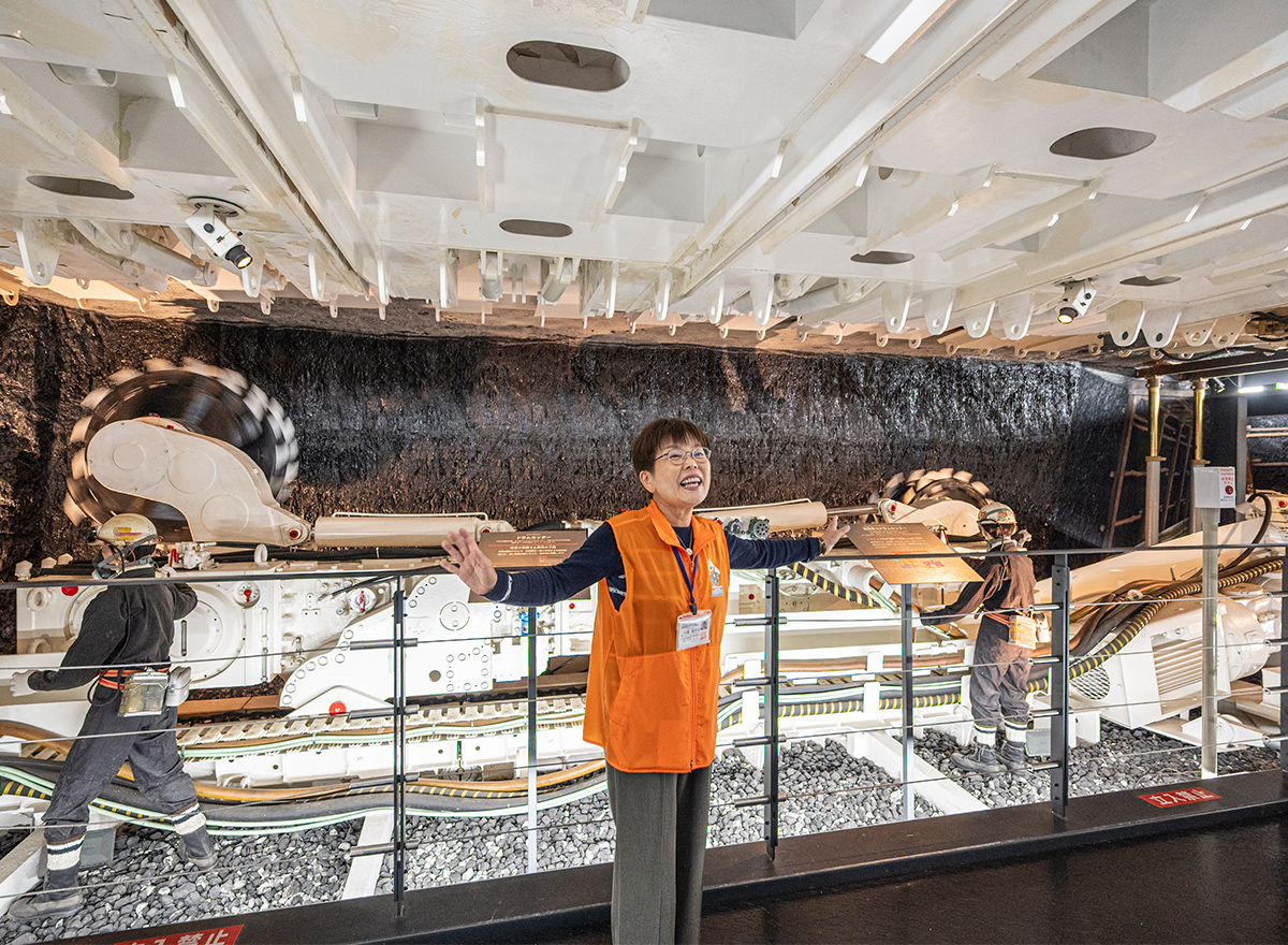 ボランティアガイドさんによる解説