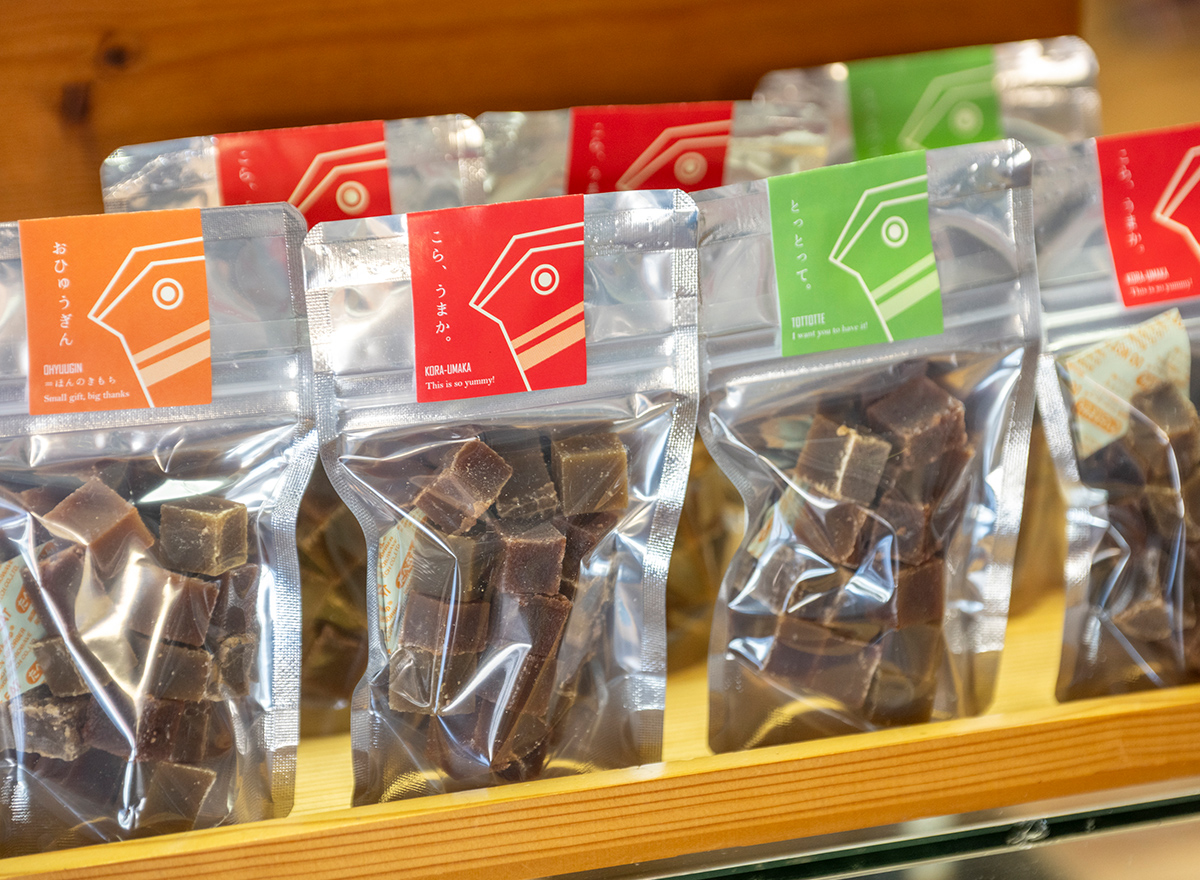 キューブ型羊羹