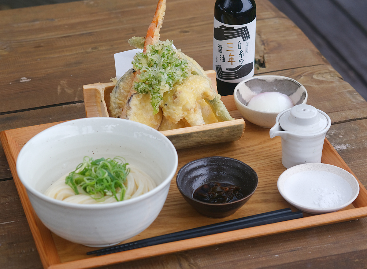 白糸うどん やすじ